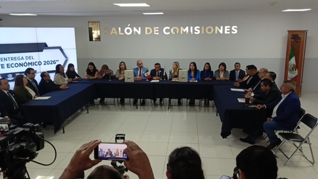 Labor legislativa para analizar Paquete Económico 2026 será exhaustiva y transparente, señala presidente del Congreso