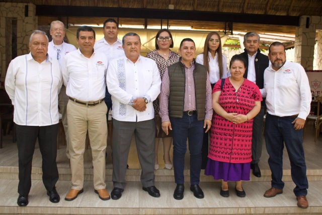 Gobierno de Jiutepec y sector empresarial consolidan colaboraci&oacute;n con firma de convenio