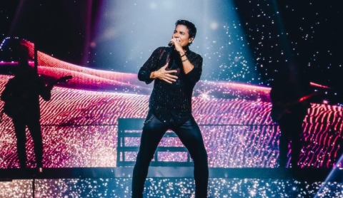 Chayanne bromea por el Día del Padre y sus &#039;hijos&#039; responden con memes y cariño