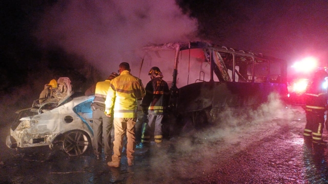 4 personas fallecieron y 11 resultaron lesionadas tras accidente vehicular en carretera federal M&eacute;xico&ndash;Cuernavaca