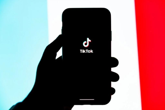 Advierten en Tiktok sobre posibles ataques escolares pero las autoridades no creen en las denuncias