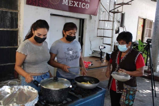 Además de los cursos que ya están en marcha, próximamente se llevará a cabo el curso de elaboración de pan de muerto tradicional y de cocina navideña.