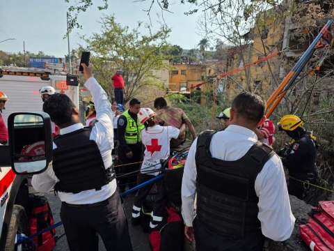 Los gritos de los individuos permitieron que vecinos de la zona alertaran a las autoridades.