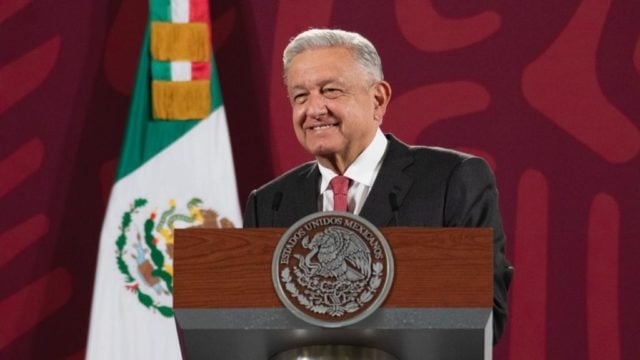 A la marcha irán muchísimos acarreados, pero porque están contentos: AMLO