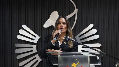 Alessandra Rojo lanza Operaci&oacute;n Verdad contra noticias falsas