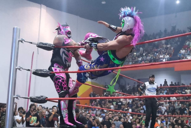 En su regreso a Cuernavaca, Psycho Clown y La Parka se llevaron la lucha estelar de la función organizada por Producciones Baruma.
