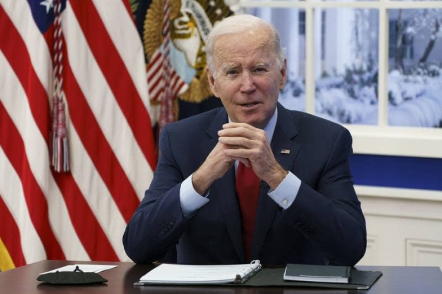 Joe Biden culpa a Donald Trump por asalto al Capitolio.