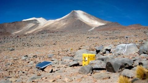 Estudio descarta erupción inminente de Uturuncu, el volcán &#039;zombi&#039;