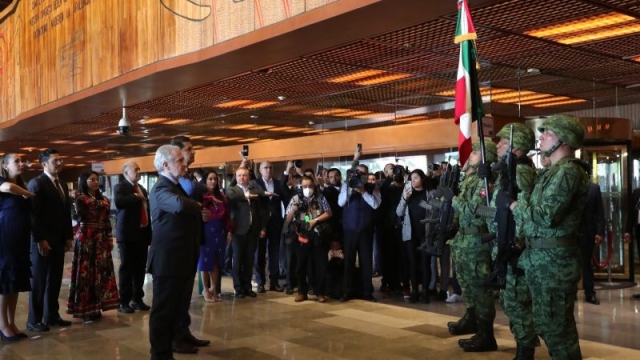 Desata Santiago Creel confrontación en San Lázaro