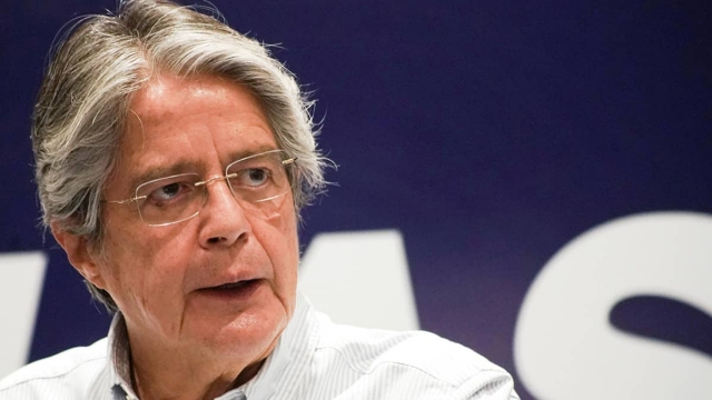Guillermo Lasso gana es el presidente electo de Ecuador.