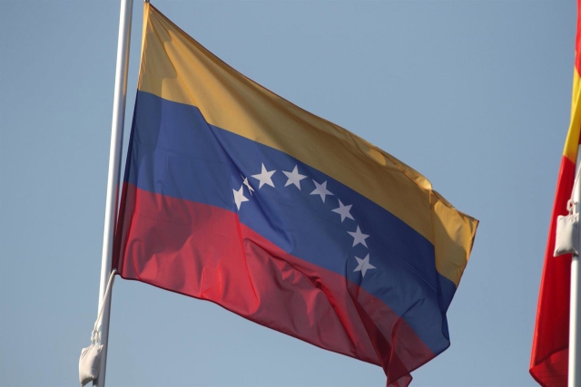 Venezuela asegura que video de Trump sobre ataque a barco fue creado con IA