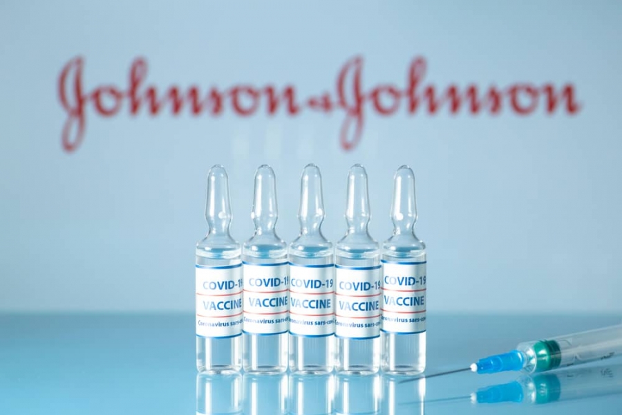 Tercera dosis de la vacuna Johnson&Johnson protege 100%.