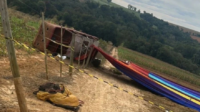 Mujer embarazada muere tras caída de globo aerostático en Brasil