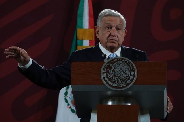 AMLO se lanza contra Felipe Calderón: ‘Si alguien votó por él, que pida perdón’