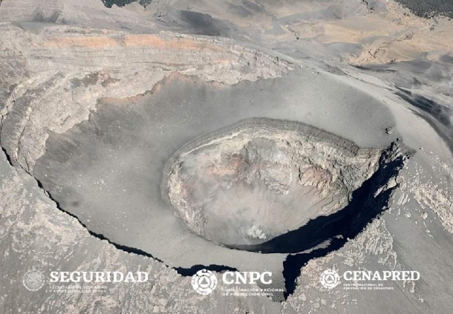 Presenta un pequeño domo el volcán Popocatépetl