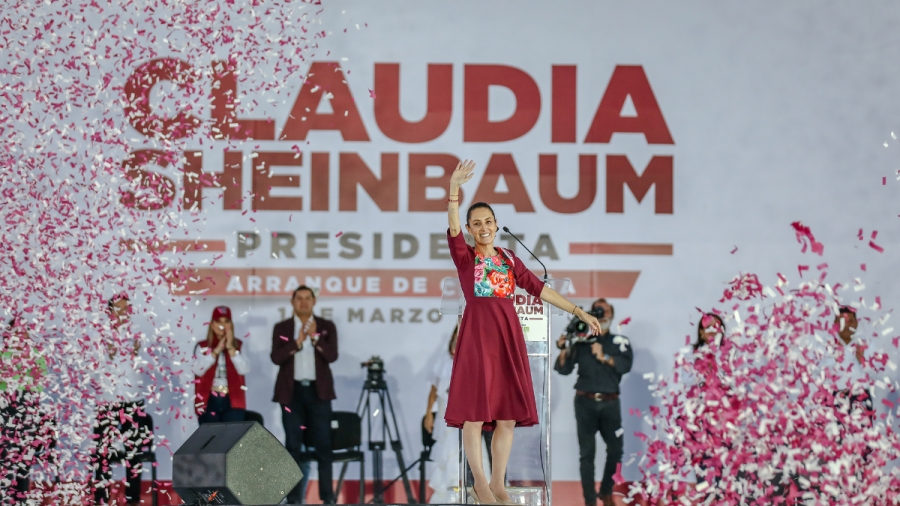 Sheinbaum inicia campaña presidencial y promete a AMLO 'cuidar su legado'