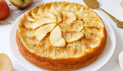 Prepara una tarta de manzana sin azúcar en la freidora de aire