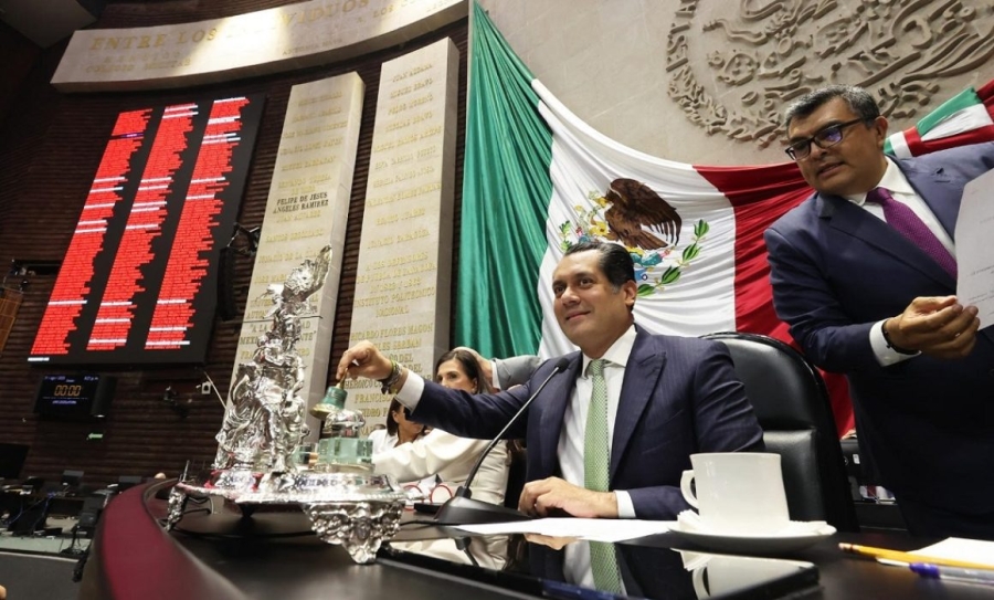 Gutiérrez Luna seguirá al frente de la Cámara de Diputados ante veto de Morena al PAN