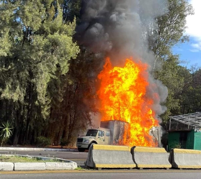 El percance ocurrió ayer por la mañana.