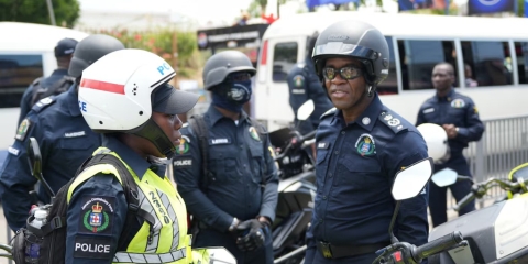 Jamaica impone toque de queda tras tiroteo que dejó 5 muertos