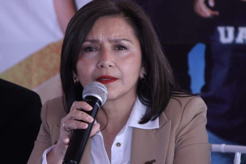 Viridiana León Hernández, rectora de la UAEM.