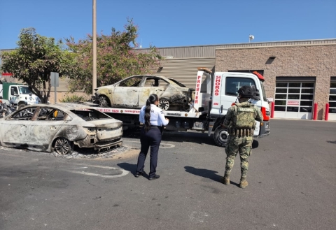 Gobierno de Jalisco crea fondo para autos quemados en narcobloqueos
