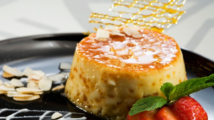 ¿Antojo de un postre dulce? Prepara un delicioso flan de piña ¡te damos la receta!