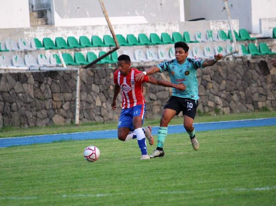 Nueva derrota del Sporting Canamy