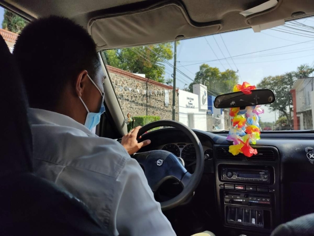 De frutero se pasó al taxi