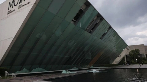 Manifestantes causan daños en el MUAC durante segunda marcha contra la gentrificación