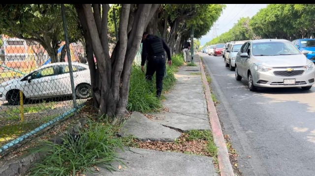 Atacan a automovilista en la avenida Teopanzolco