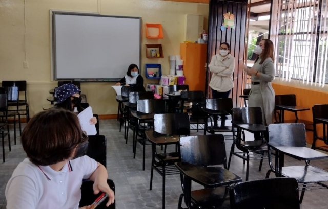 Visitan escuela primaria &#039;Carmen Serdán&#039; para emitir recomendaciones anticovid