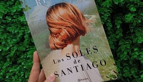 &#039;Los soles de Santiago&#039;: la novela de Viviana Rivero sobre mujeres que desafían su destino