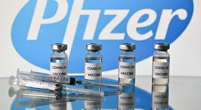 Pfizer prevé el regreso a la normalidad en &quot;un año&quot;.