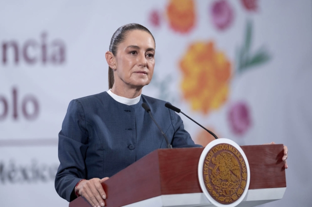 Sheinbaum condena asesinato de Carlos Manzo; asegura que ‘no habrá impunidad’