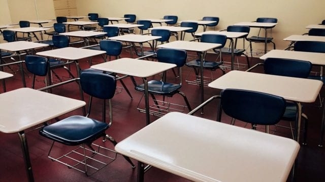 Un 40% de los niños en países con emergencias no han podido seguir estudiando