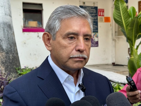 Faltan recursos para pagar m&aacute;s a polic&iacute;as: edil 