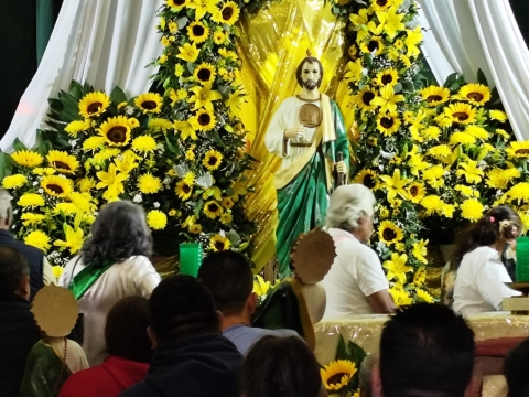 &#039;Mañanitas&#039; a San Judas Tadeo en iglesia de Tepetates