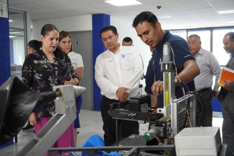 Impulsa Secretaría de Educación aprendizaje en materia científica y tecnológica en Morelos