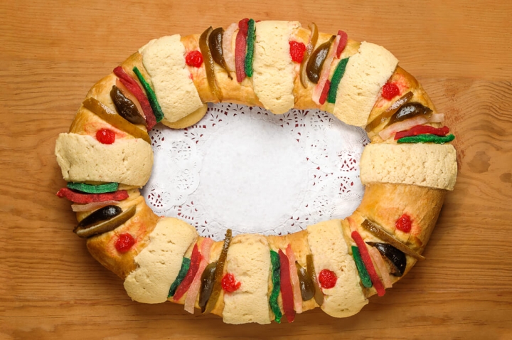 Cultura y sabor: Elementos esenciales de una tradicional rosca de reyes