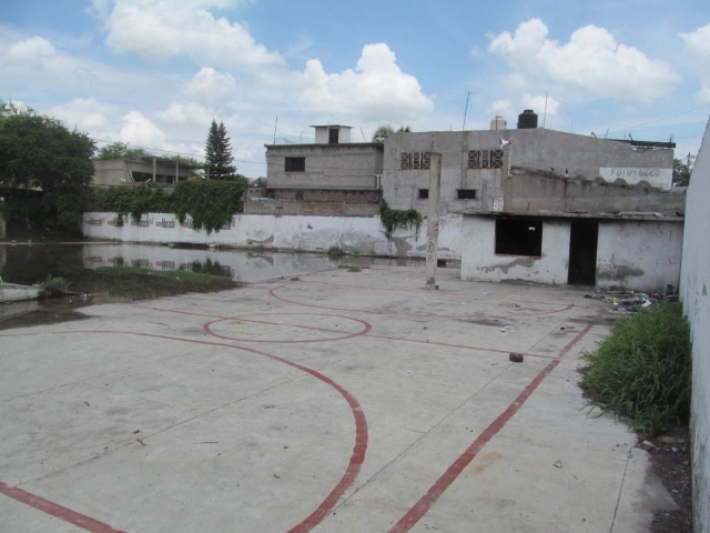  En este predio de la colonia del Bosque se construirá la pista de patinaje sobre ruedas en las próximas semanas, aseguró el secretario de Obras.