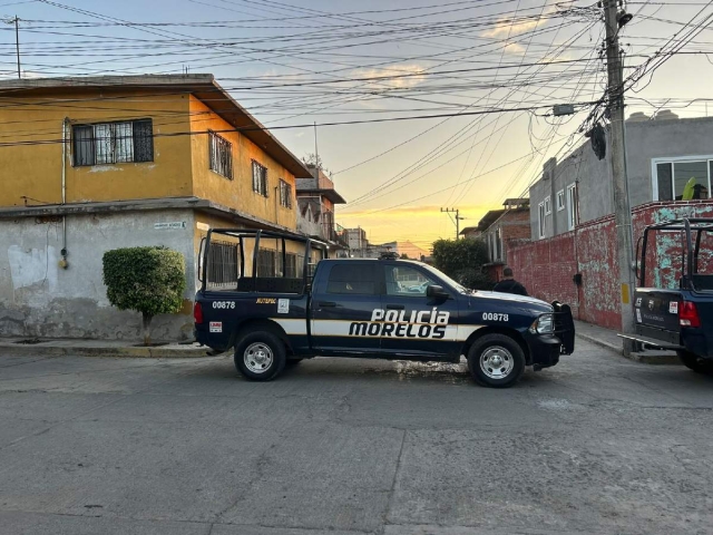 Se desconoce si el hombre iba llegando a su vivienda o si lo atacaron al salir.