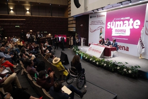 Morena suma un millón de afiliados en solo 15 días