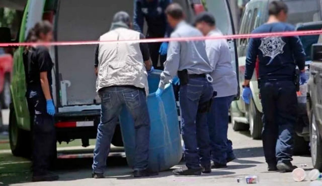 Hallan un cadáver dentro de un tambo