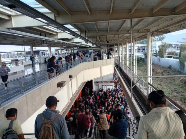 Trabajadores del Metro CDMX mantienen paro; sindicato exige atenci&oacute;n a sus demandas