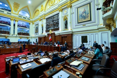 Congreso de Per&uacute; declara persona non grata a la presidenta de M&eacute;xico, Claudia Sheibaum