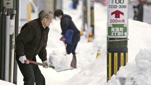 Nevadas en Japón dejan 17 muertos y decenas de lesionados