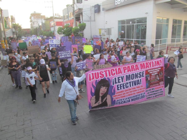 La tarde del domingo se escenific&oacute; una edici&oacute;n m&aacute;s de la marcha por el D&iacute;a Internacional de la Mujer en Jojutla, ahora con la exigencia de seguridad y justicia para las mujeres asesinadas.
