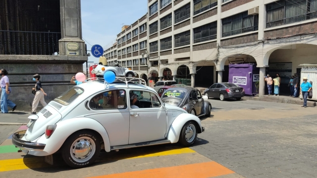 Caravana por el &#039;Día Internacional del Vocho&#039;