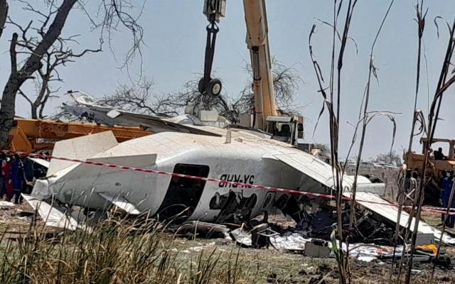Avión se estrella en Sudán del Sur; mueren 20 personas
